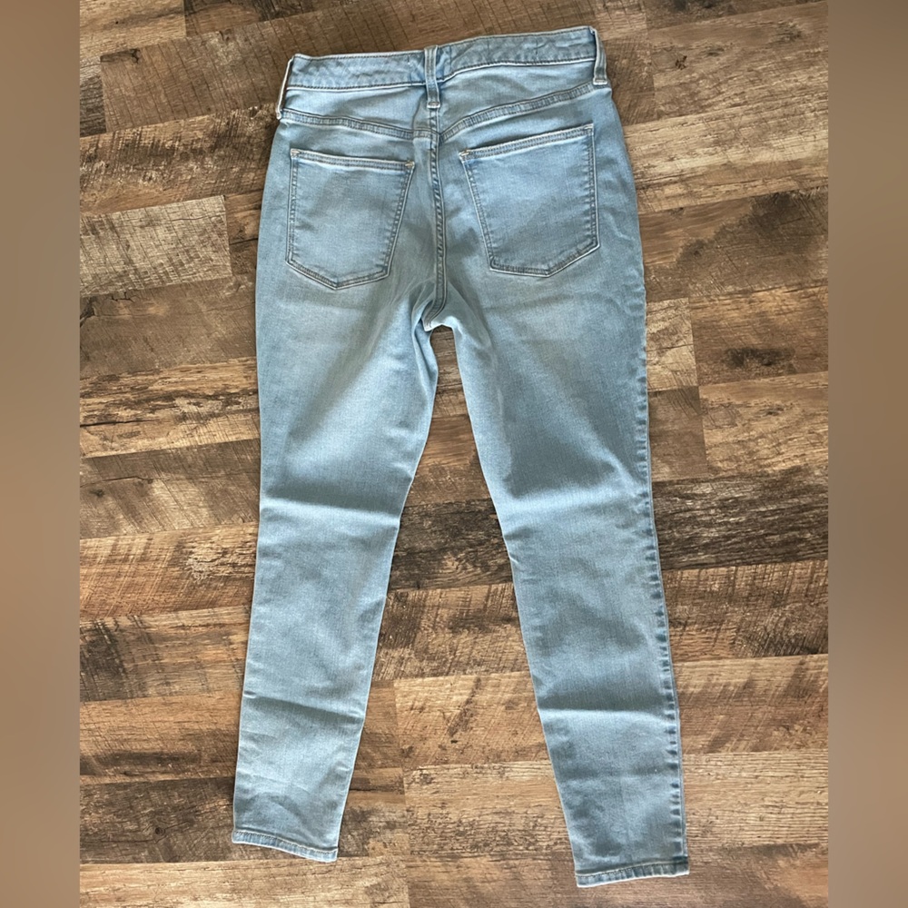 Universal Thread High Rise Skinny Jean - Picture 2 of 3